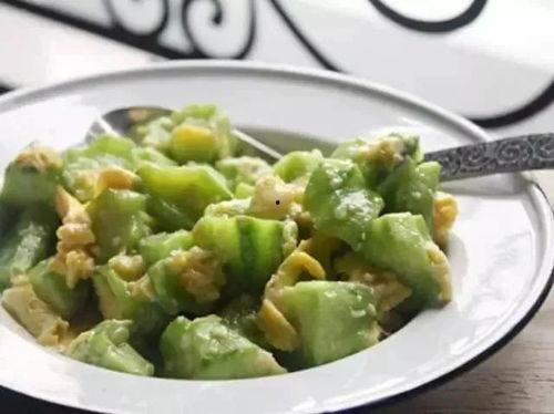 铁中吃瓜,揭秘吃瓜背后的校园生活